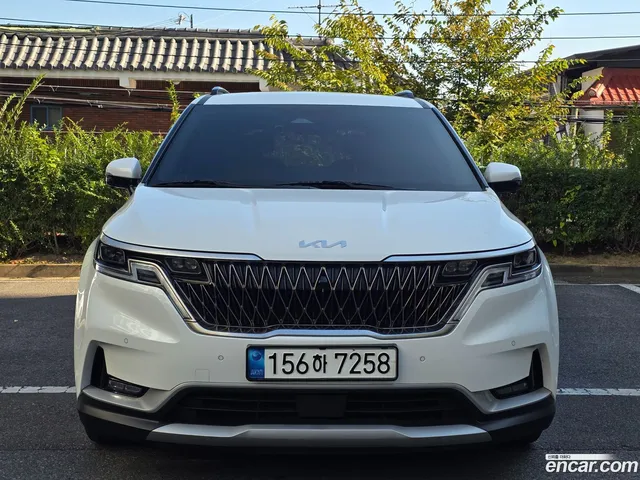 Kia Carnival 9 — миниатюра 1