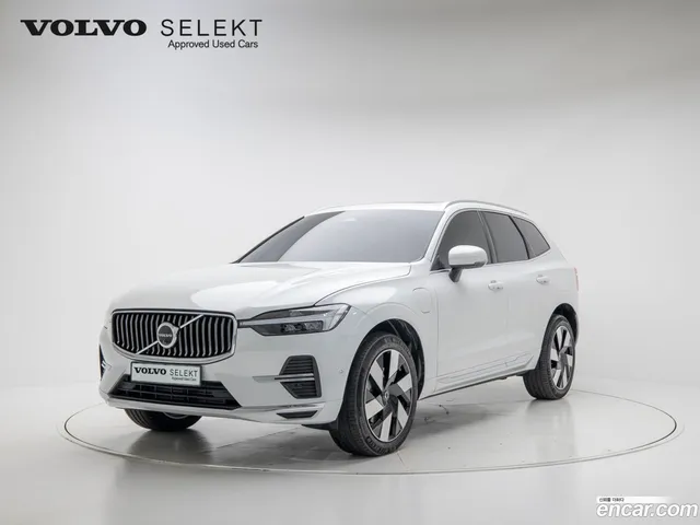 Volvo XC60 T8 — миниатюра 1