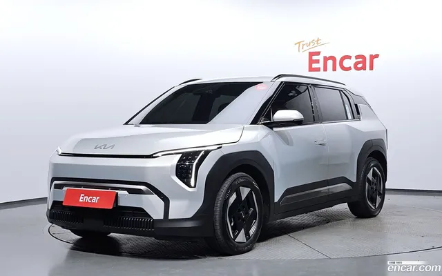 Kia EV3 2WD — миниатюра 1