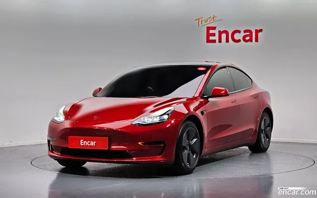 Tesla Model 3 RWD — миниатюра 1