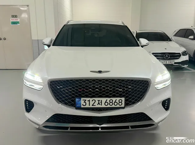 Genesis GV70 2.5T 2WD — миниатюра 1