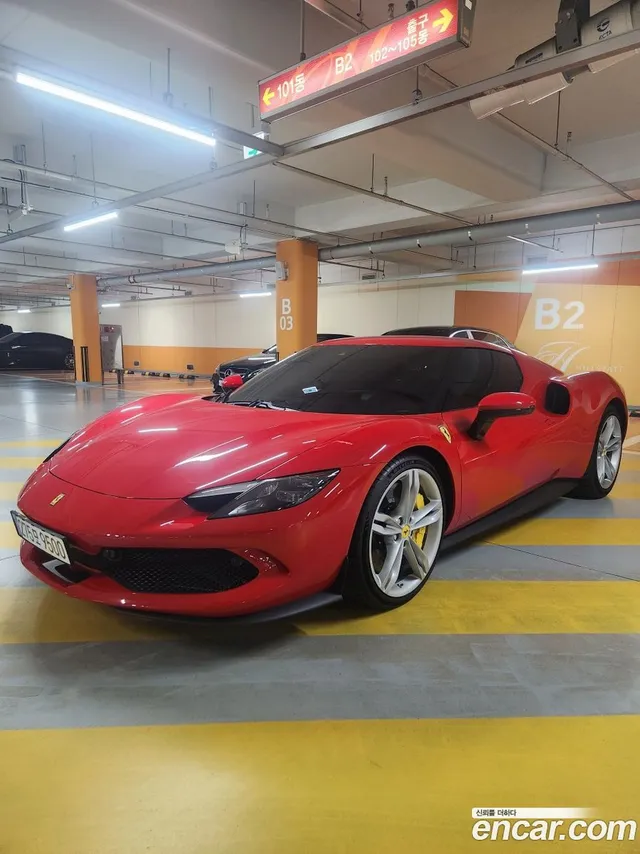 Ferrari 296 GTB 3.0 V6 — миниатюра 1