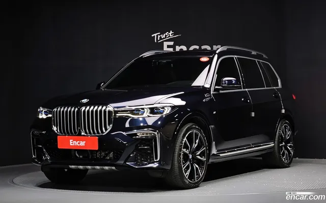 BMW X7 (G07) xDrive 40i M 6 — миниатюра 1