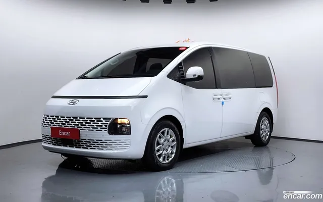 Hyundai Staria 4WD 9 — миниатюра 1