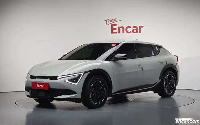 Kia EV6 4WD — миниатюра 1