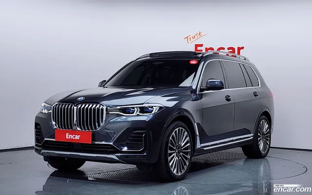 BMW X7 (G07) xDrive 40i 7 — миниатюра 1