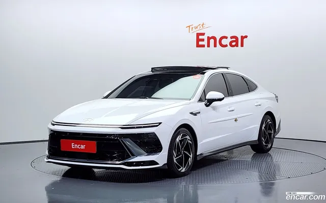 Hyundai (DN8) 1.6 — миниатюра 1