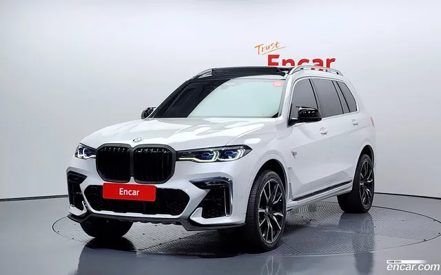 BMW X7 (G07) xDrive 40i M 6 — миниатюра 1