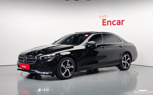 Mercedes-Benz E-Class (W213) E250 — миниатюра 1