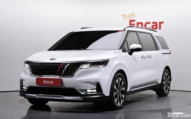 Kia Carnival 9 — миниатюра 1