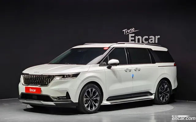Kia Carnival 7 — миниатюра 1