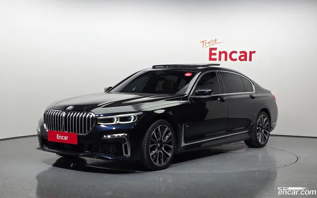 BMW 7 Series (G11) 740Li xDrive M — миниатюра 1