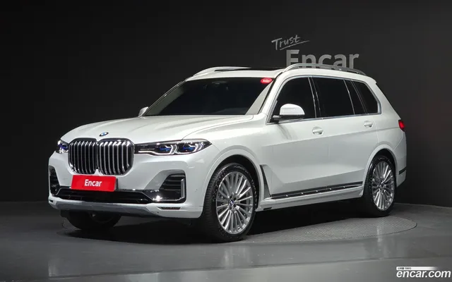 BMW X7 (G07) xDrive 40i 7 — миниатюра 1