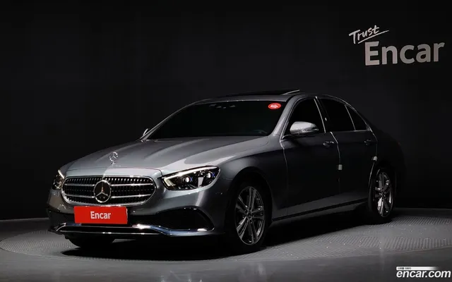 Mercedes-Benz E-Class (W213) E350 4MATIC — миниатюра 1