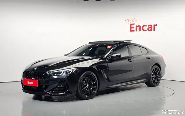 BMW 8 (G15) M850i xDrive — миниатюра 1