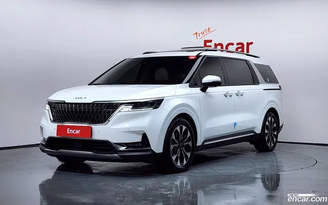 Kia Carnival 9 — миниатюра 1