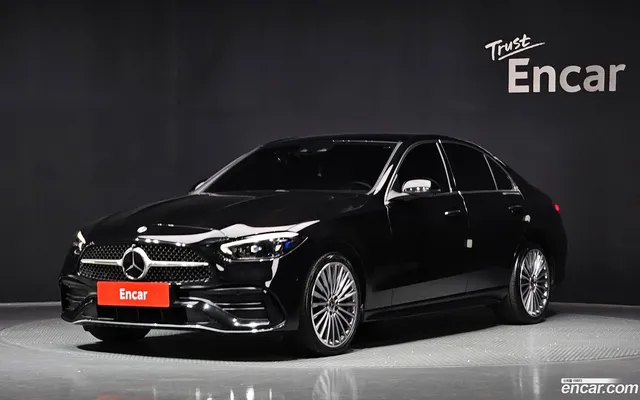 Mercedes-Benz C-Class (W206) C300 AMG Line — миниатюра 1