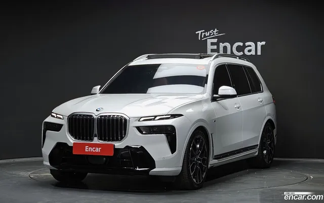 BMW X7 (G07) xDrive 40i M 6 — миниатюра 1