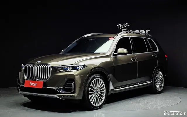 BMW X7 (G07) xDrive 40i 7 — миниатюра 1