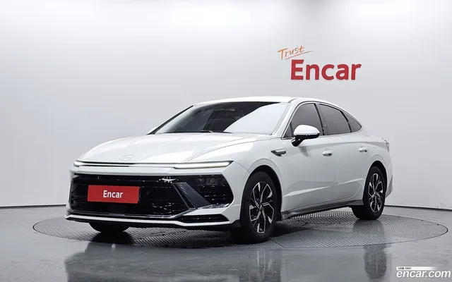 Hyundai (DN8) 2.0 — миниатюра 1