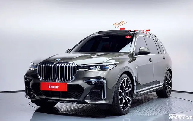 BMW X7 (G07) xDrive 40i M 6 — миниатюра 1