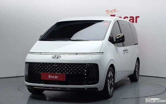 Hyundai Staria 4WD 9 — миниатюра 1