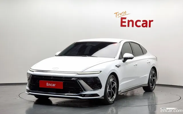 Hyundai (DN8) — миниатюра 1