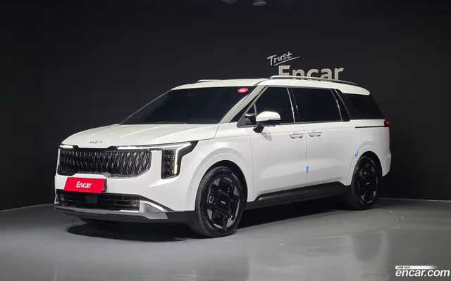 Kia Carnival 9 — миниатюра 1