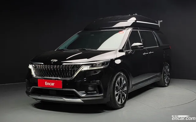 Kia Carnival 9 () — миниатюра 1