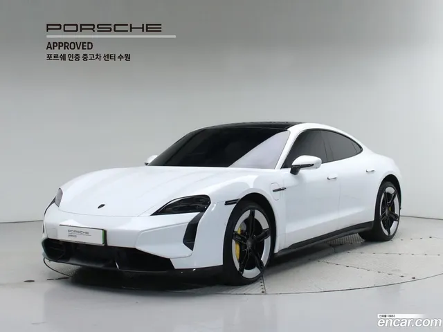 Porsche Taycan S — миниатюра 1