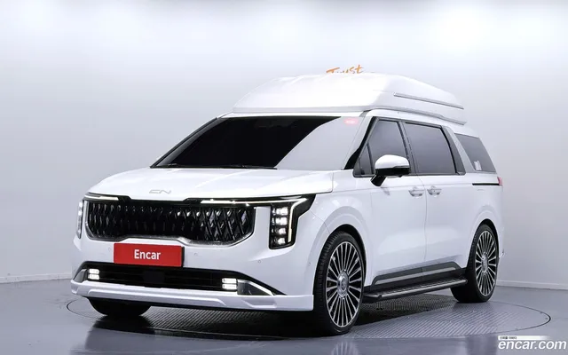 Kia Carnival 9 () — миниатюра 1