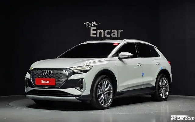 Audi Q4 e-tron (F4) 45 — миниатюра 1