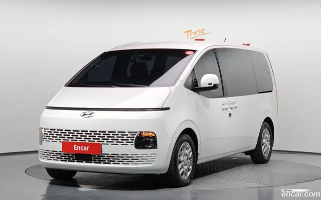 Hyundai Staria 9 — миниатюра 1