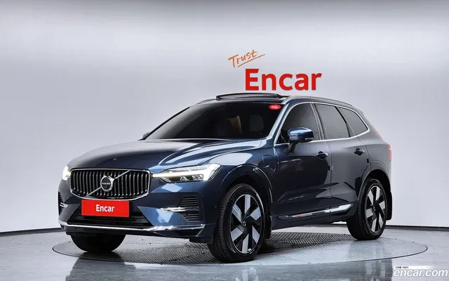 Volvo XC60 T8 — миниатюра 1