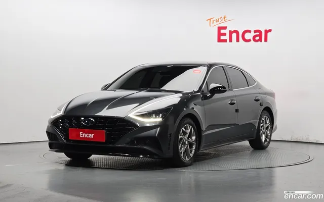 Hyundai Sonata (DN8) 1.6 — миниатюра 1