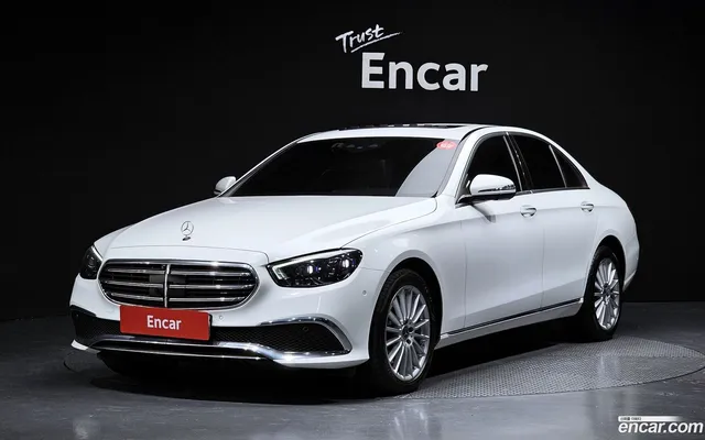 Mercedes-Benz E-Class (W213) E250 — миниатюра 1
