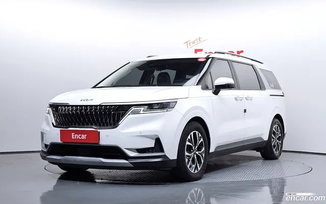 Kia Carnival 9 — миниатюра 1