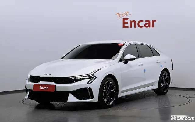 Kia K5 3 1.6 — миниатюра 1