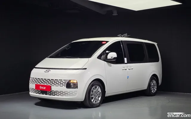 Hyundai Staria 9 — миниатюра 1