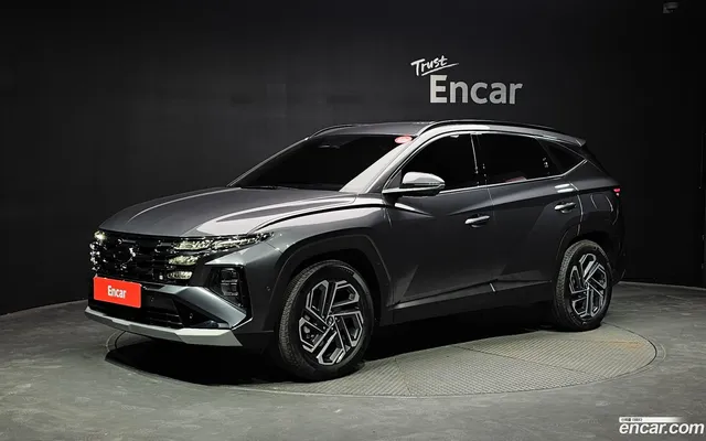 Hyundai Tucson NX4 1.6 2WD — миниатюра 1