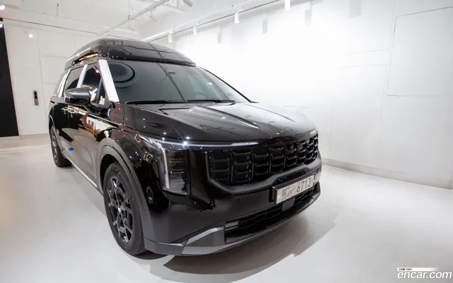 Kia Carnival 9 () — миниатюра 1