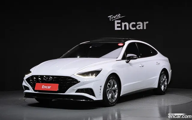 Hyundai Sonata (DN8) 1.6 — миниатюра 1