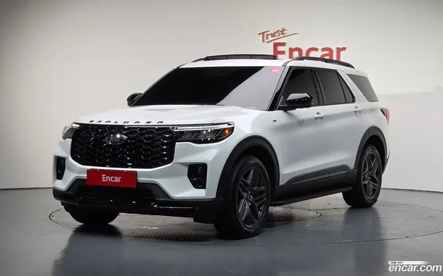 Ford Explorer 2.3 ST- 4WD — миниатюра 1