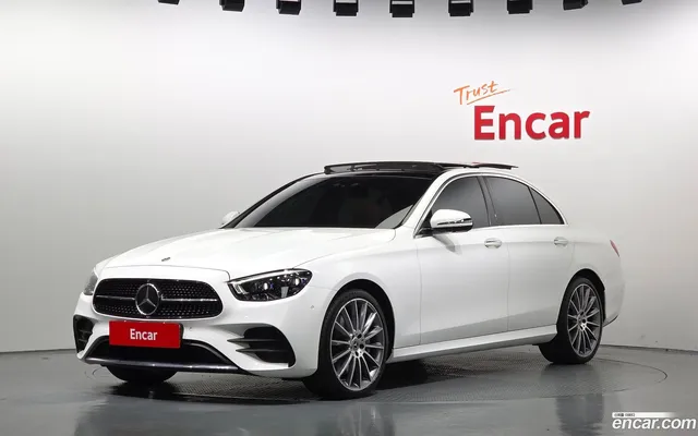 Mercedes-Benz E-Class (W213) E350 4MATIC AMG Line — миниатюра 1