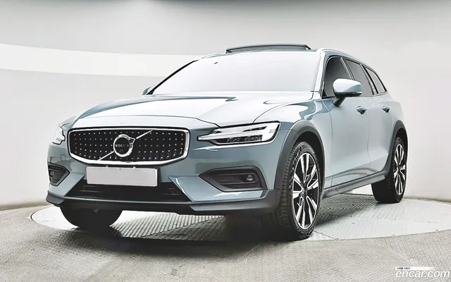 Volvo V60 2 B5 AWD — миниатюра 1