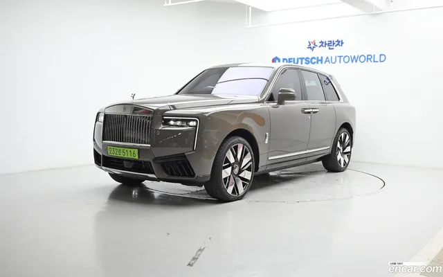 Rolls-Royce Cullinan 6.7 V12 — миниатюра 1