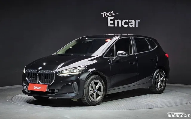 BMW 2 (U06) 220i — миниатюра 1