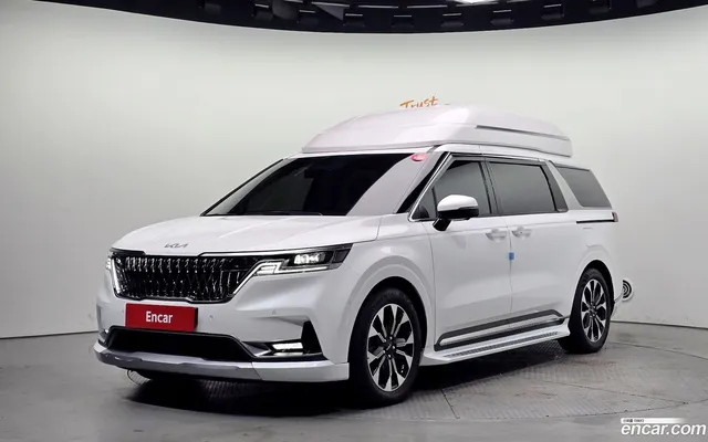 Kia Carnival 7 — миниатюра 1
