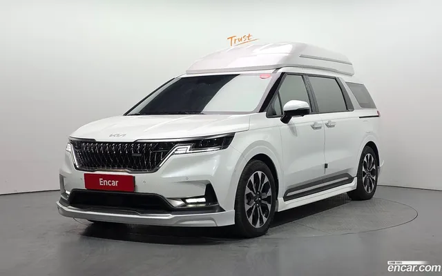 Kia Carnival 9 () — миниатюра 1