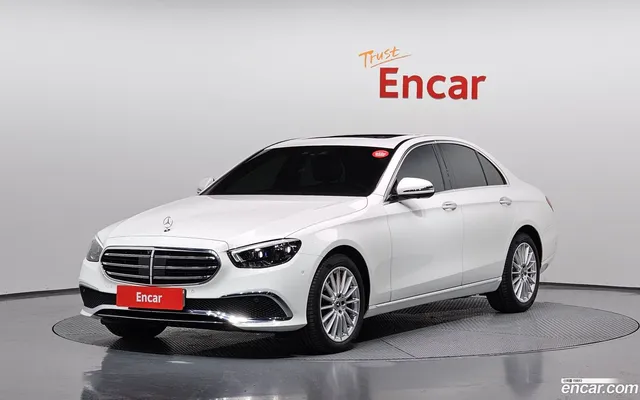 Mercedes-Benz E-Class (W213) E250 — миниатюра 1